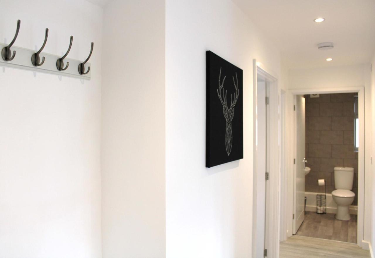 Abingdon - Private Flat With Parking 09 Appartement Buitenkant foto